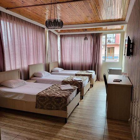Hotel Elio 巴统 外观 照片
