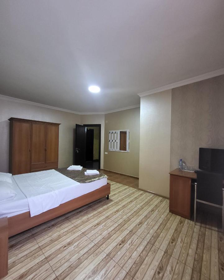 Hotel Elio 巴统 外观 照片