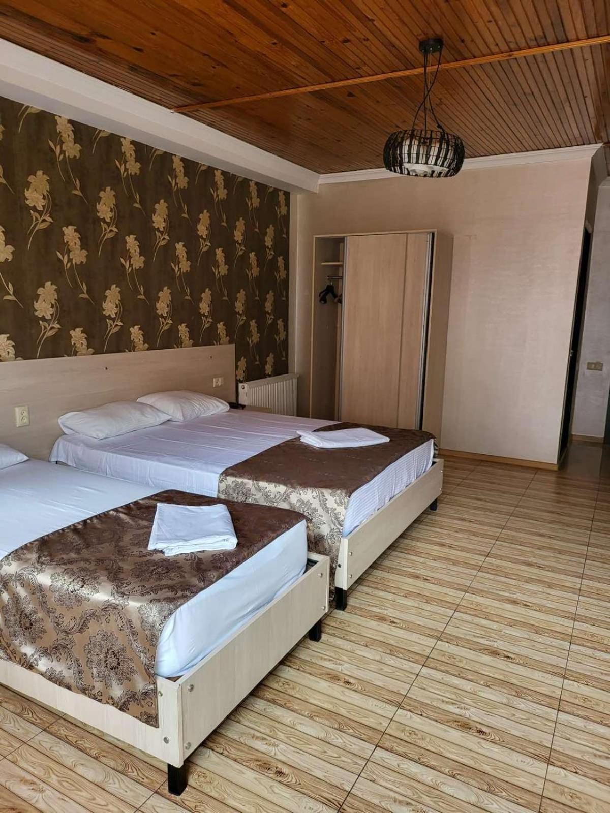 Hotel Elio 巴统 外观 照片